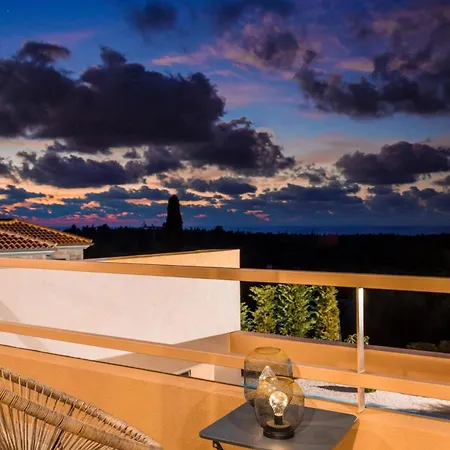 וילה Nirvana - Unalome *